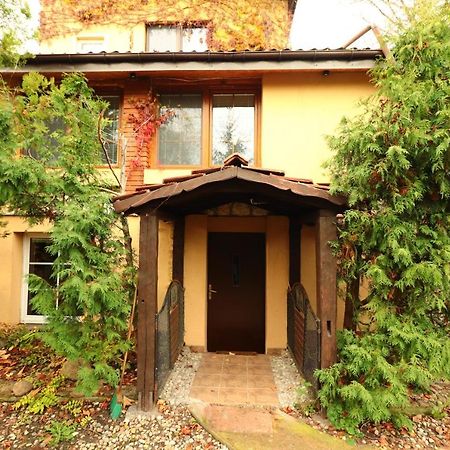 Karczma Pod Jesionem Hotel Brdow ภายนอก รูปภาพ