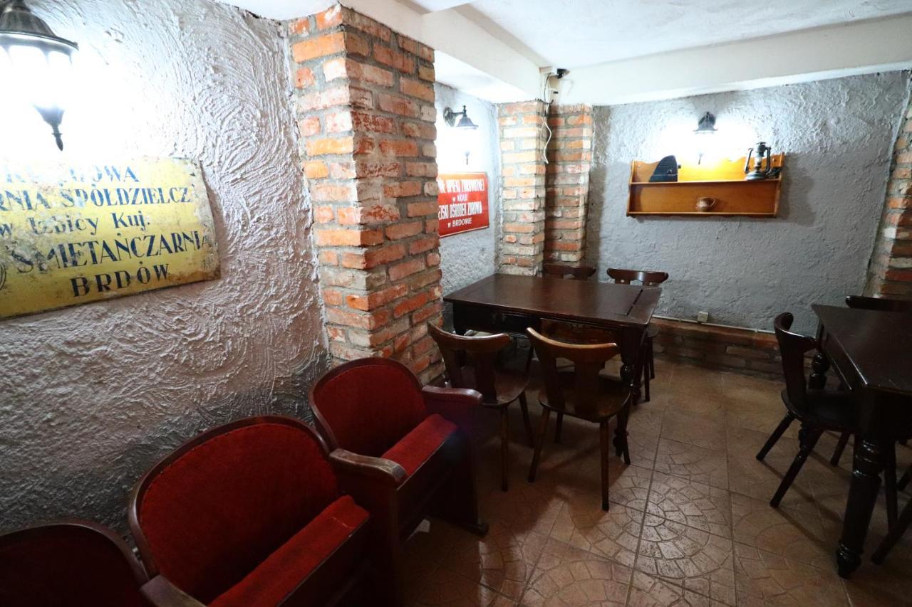 Karczma Pod Jesionem Hotel Brdow ภายนอก รูปภาพ