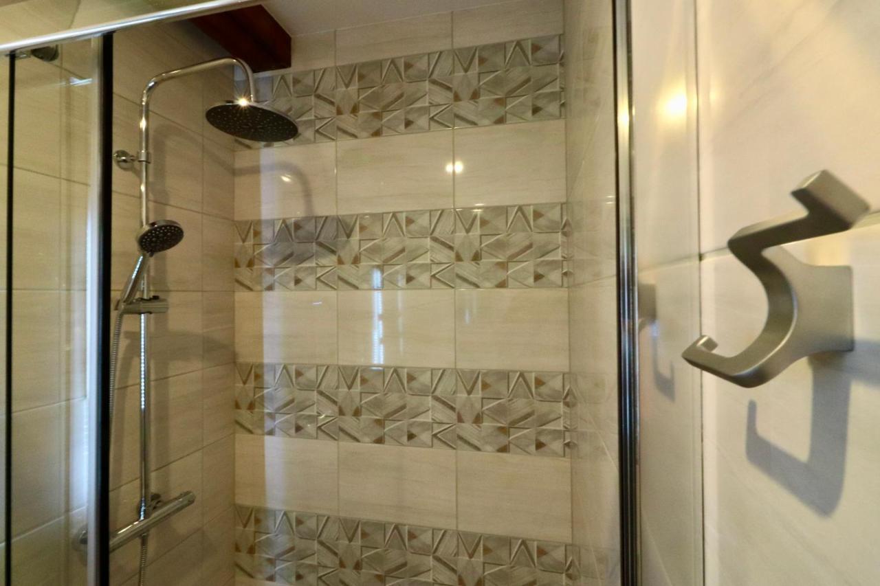 Karczma Pod Jesionem Hotel Brdow ภายนอก รูปภาพ