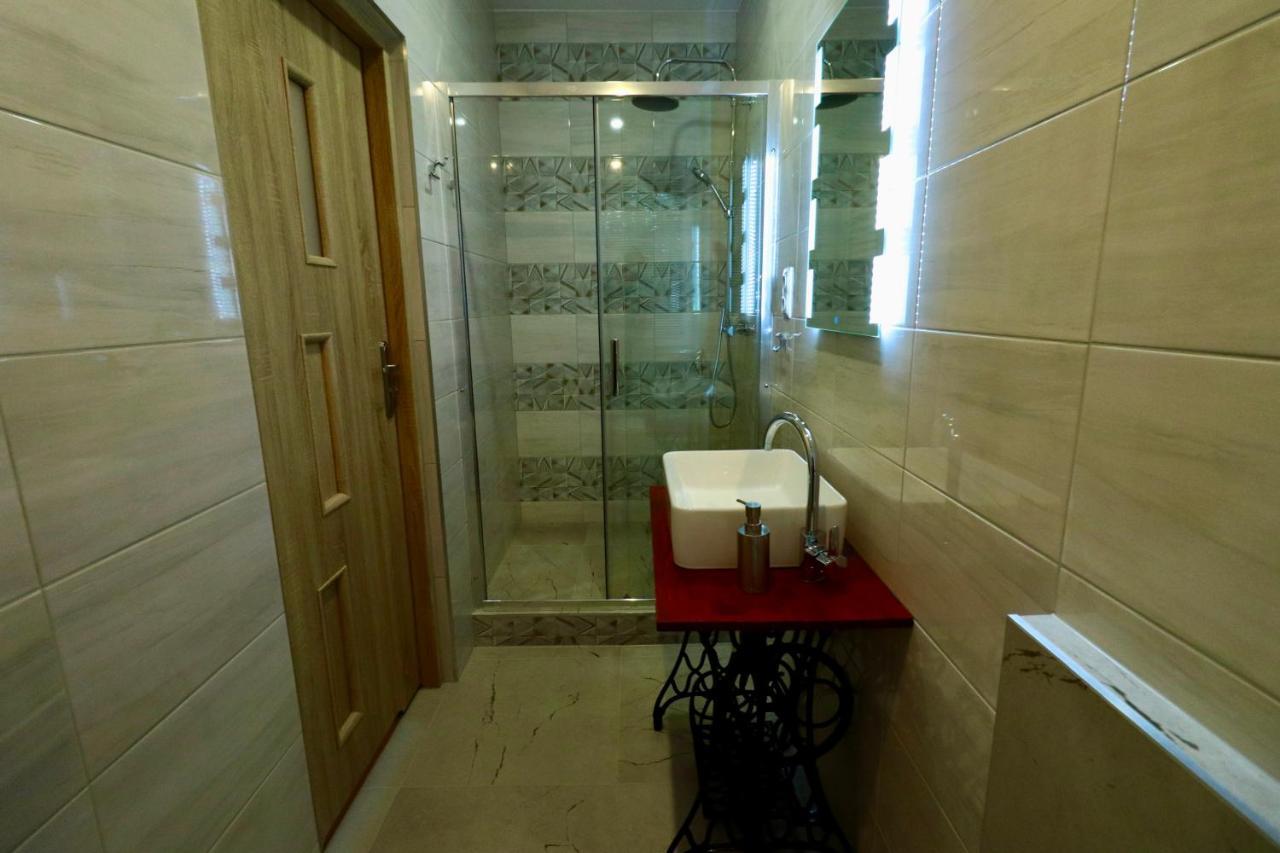 Karczma Pod Jesionem Hotel Brdow ภายนอก รูปภาพ