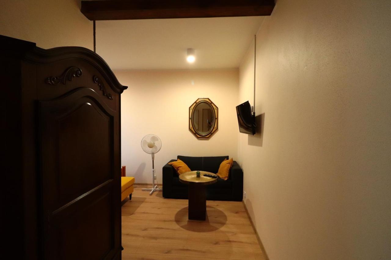 Karczma Pod Jesionem Hotel Brdow ภายนอก รูปภาพ