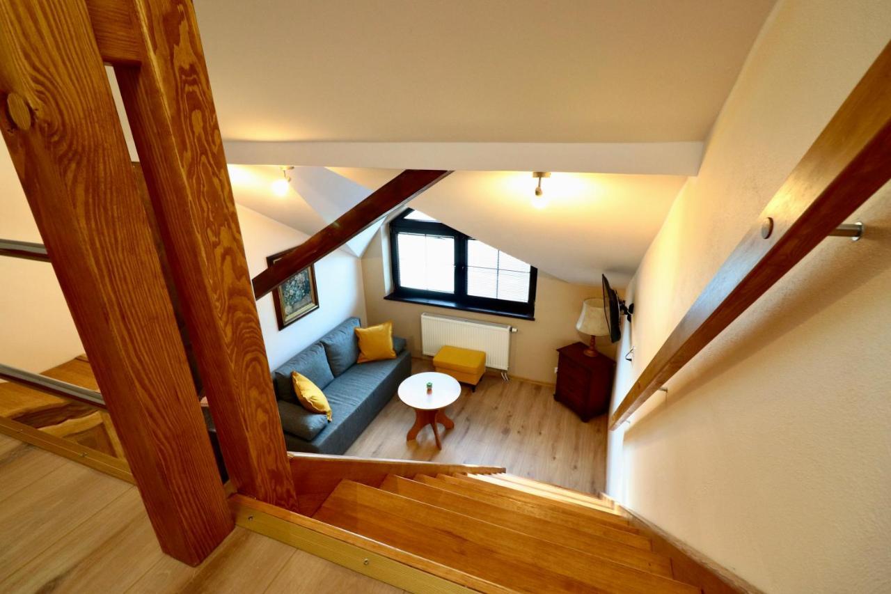 Karczma Pod Jesionem Hotel Brdow ภายนอก รูปภาพ